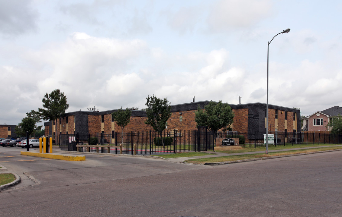 Missionary Village in Houston, TX - Building Photo