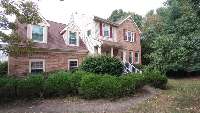 5700 Deer Pond Rd
