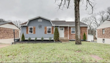 3240 New Towne Rd, Unit 3240-A in Nashville, TN - Building Photo - Building Photo