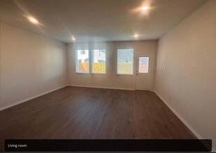 6015 Pinion Trl in Princeton, TX - Foto de edificio - Building Photo