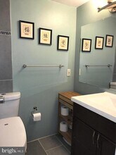 2068 Royal Fern Ct in Reston, VA - Building Photo - Building Photo