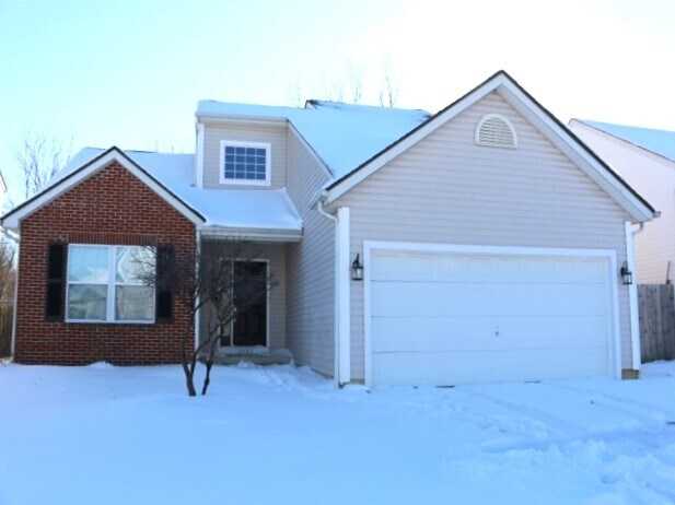 5497 Longworth Dr in Galloway, OH - Building Photo