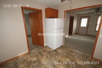 5104 SW 9th St in Des Moines, IA - Building Photo - Building Photo
