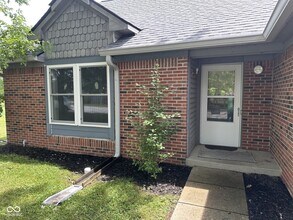 12725 Slippery Rock Rd in Indianapolis, IN - Building Photo - Building Photo
