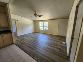 33209 Wedgewood Dr in Magnolia, TX - Building Photo - Building Photo