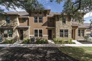 13800 Lyndhurst St in Austin, TX - Building Photo