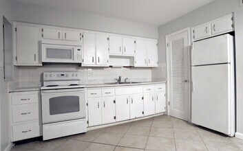 1018 Park Dr, Unit 1 in Indian Harbour Beach, FL - Building Photo - Building Photo