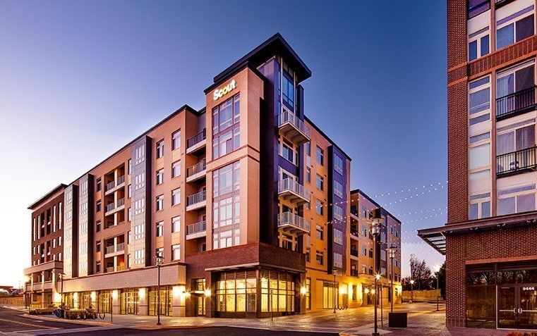 Scout on the Circle in Fairfax, VA - Foto de edificio