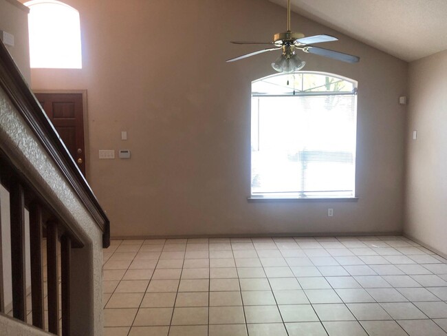 4069 Tierra Venado Dr in El Paso, TX - Building Photo - Building Photo