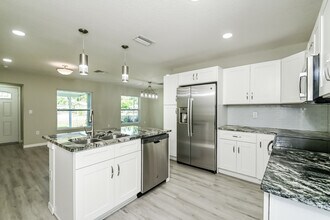 9612 Pineridge Ave in Riverview, FL - Building Photo - Building Photo