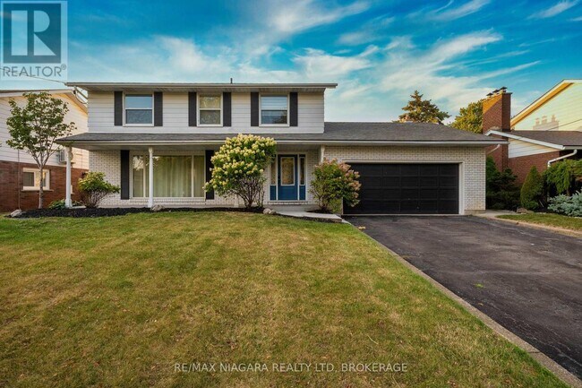 49 Royal York Rd in St Catharines, ON - Building Photo - Building Photo