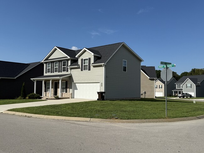 7424 Emory Orch Ln in Knoxville, TN - Building Photo - Building Photo