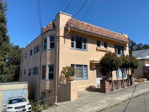 221 Fairmount Ave in Oakland, CA - Building Photo - Building Photo