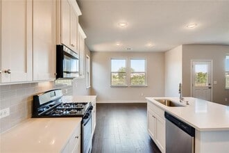 11925 Caithness Way in Austin, TX - Building Photo - Building Photo