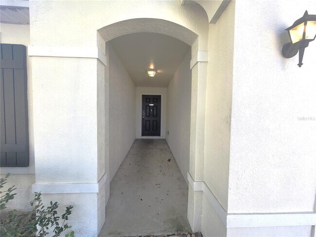 4612 Caverns Dr in Kissimmee, FL - Building Photo - Building Photo