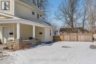 244 Gilmore Rd in Fort Erie, ON - Building Photo - Building Photo