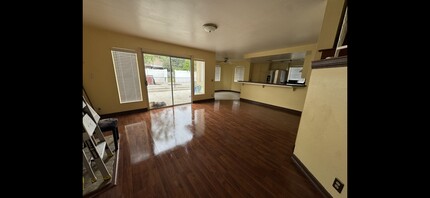 151 E 6th St in Azusa, CA - Building Photo - Building Photo