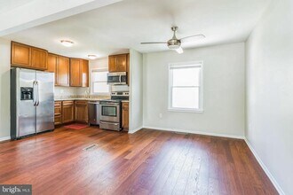 14 Greystone Cir in Waldorf, MD - Building Photo - Building Photo