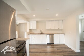 216 Gillard St in Wallaceburg, ON - Building Photo - Building Photo