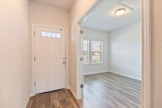 17713 Prairie Land Wy in Manor, TX - Building Photo - Building Photo