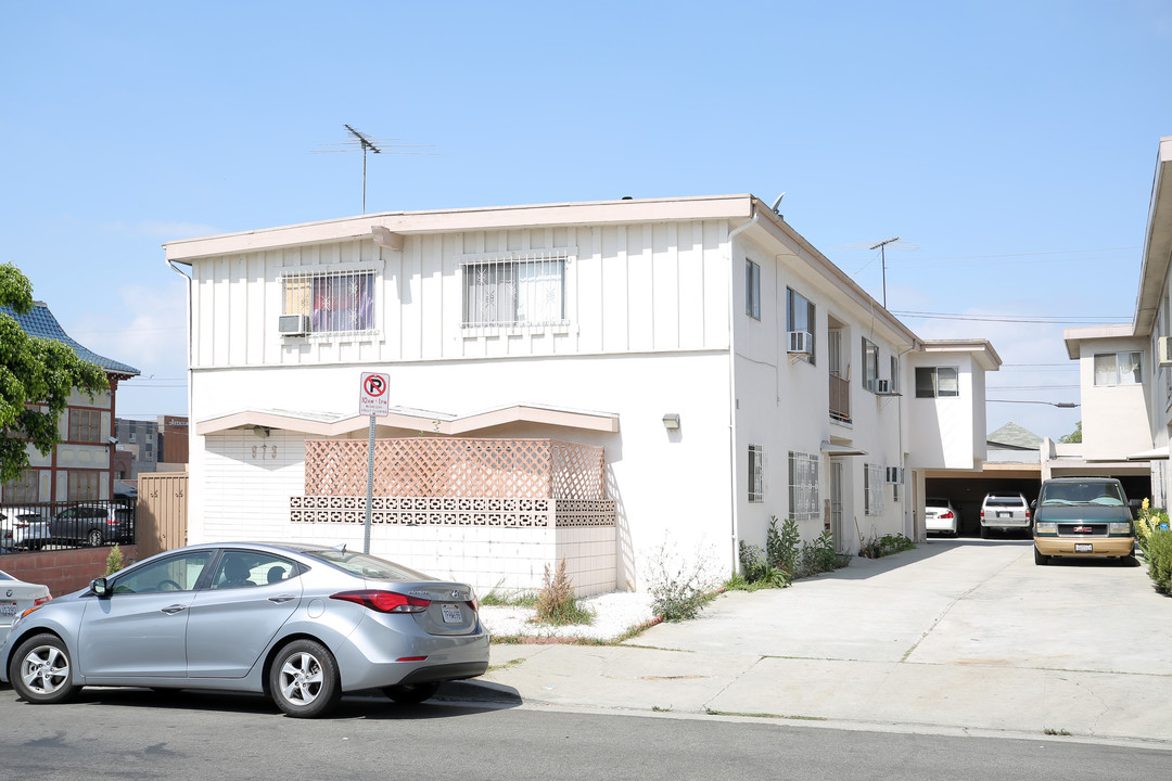 973 S Dewey St in Los Angeles, CA - Building Photo