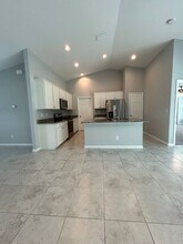 126 NE 4th St in Cape Coral, FL - Building Photo - Building Photo