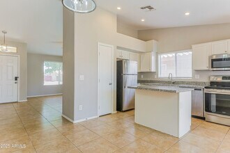 10736 E El Moro Ave in Mesa, AZ - Building Photo - Building Photo