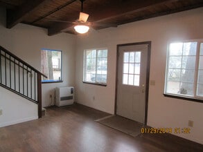 24948 CA-108 in Mi Wuk Village, CA - Building Photo - Building Photo