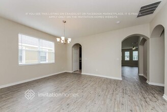 5239 Beach River Rd in Windermere, FL - Foto de edificio - Building Photo