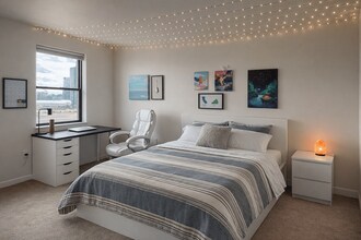 Webster Hall in Pittsburgh, PA - Foto de edificio - Building Photo