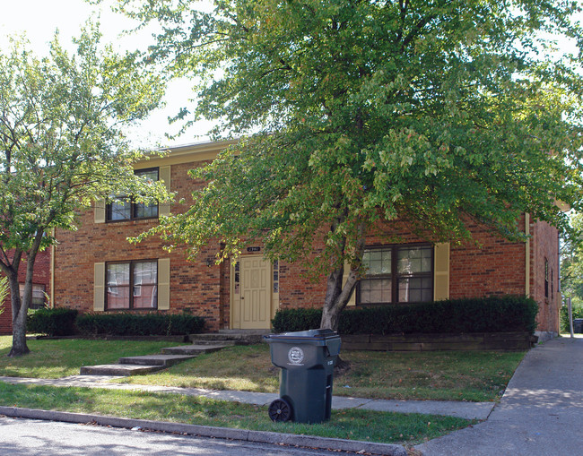 2941 Winter Garden Dr in Lexington, KY - Building Photo - Building Photo