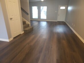 1063 Birnham Woods Blvd in Pasadena, TX - Building Photo - Building Photo