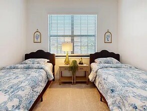 15126 Sunny Day Dr in Bradenton, FL - Foto de edificio - Building Photo