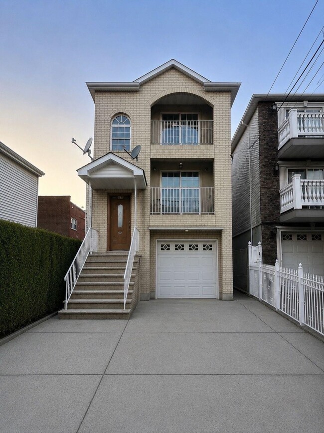 property at 28 4th St