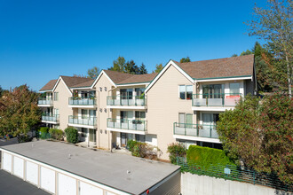 Crystal Ridge in Seattle, WA - Building Photo - Building Photo