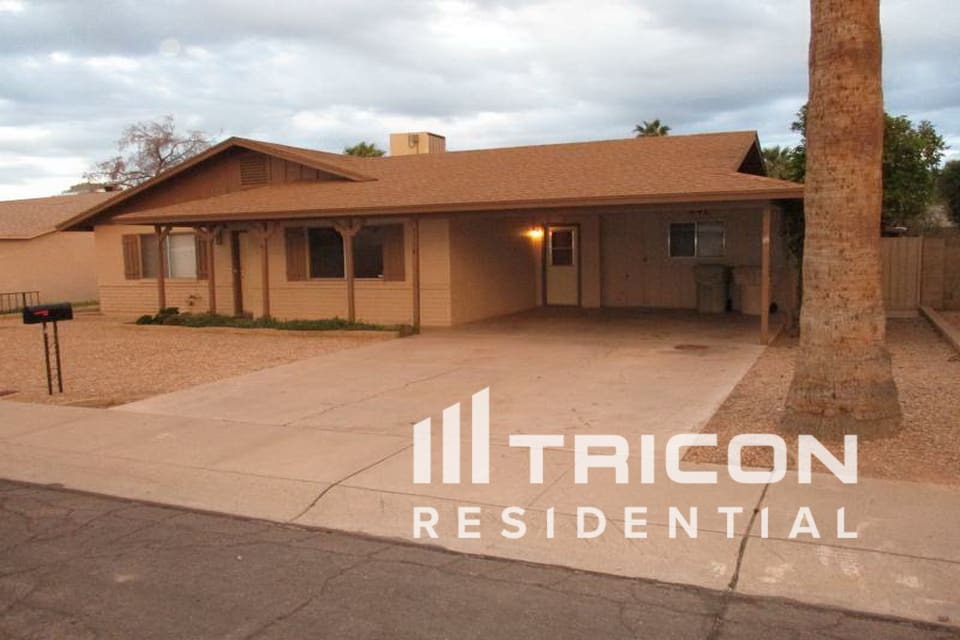 9714 N 45th Ave in Glendale, AZ - Building Photo