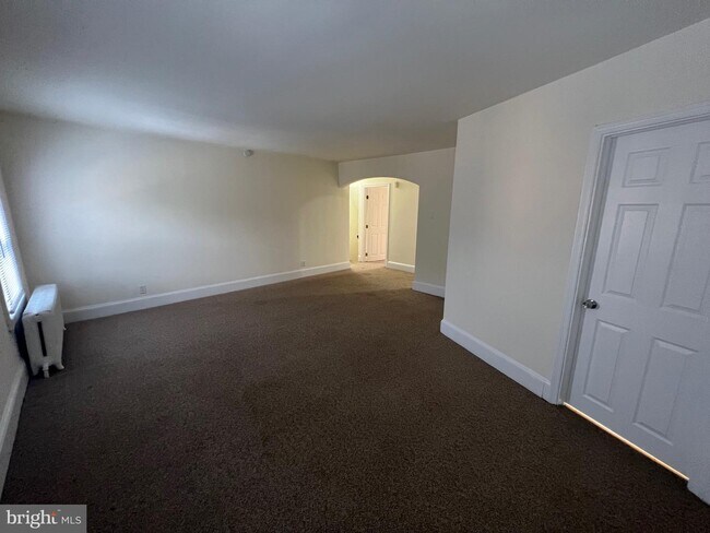 7971 Oxford Ave photo'
