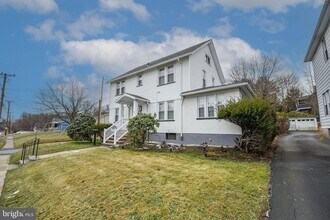 2612 Olyphant Ave in Scranton, PA - Building Photo - Building Photo