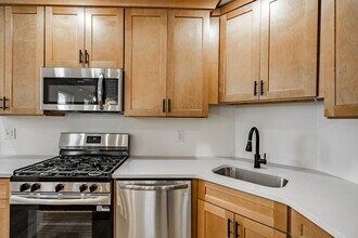 328 W Washington St in West Chester, PA - Building Photo - Building Photo