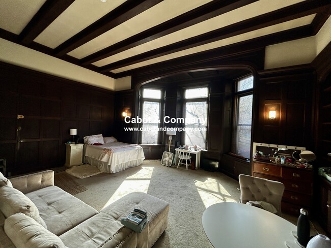 317 Commonwealth Ave in Boston, MA - Foto de edificio - Building Photo