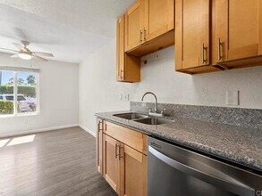 1671 Pentecost Way in San Diego, CA - Building Photo - Building Photo