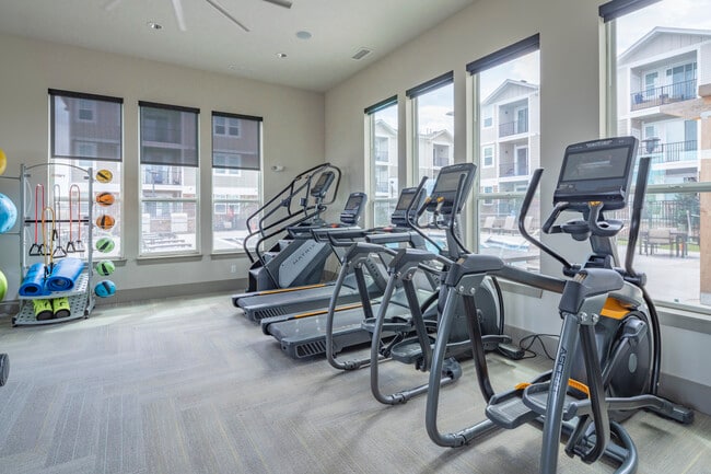 Range at Reunion in Commerce City, CO - Building Photo - Interior Photo