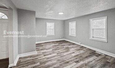 700 S Savage St in Independence, MO - Building Photo - Building Photo