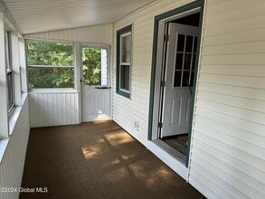 6 Sullivan Dr in Lake George, NY - Building Photo - Building Photo