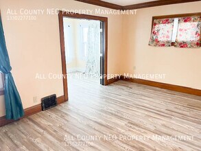 4928 E 84th St in Garfield Heights, OH - Building Photo - Building Photo