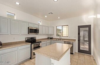 9171 W Berkeley Rd in Phoenix, AZ - Building Photo - Building Photo