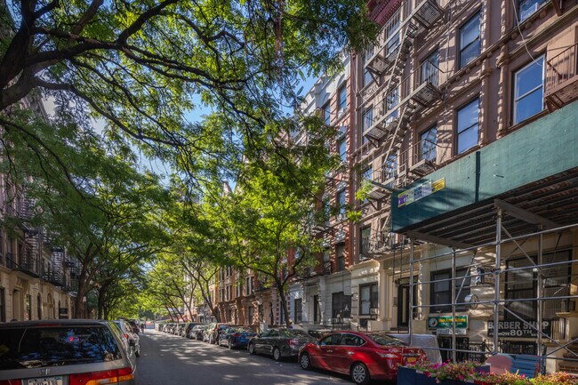 206 W 80th St in New York, NY - Foto de edificio - Building Photo