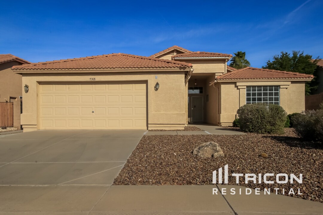 11308 E Downing St in Mesa, AZ - Foto de edificio