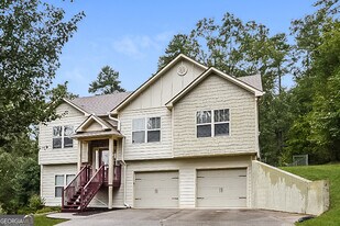 30 Laurel Way in White, GA - Building Photo