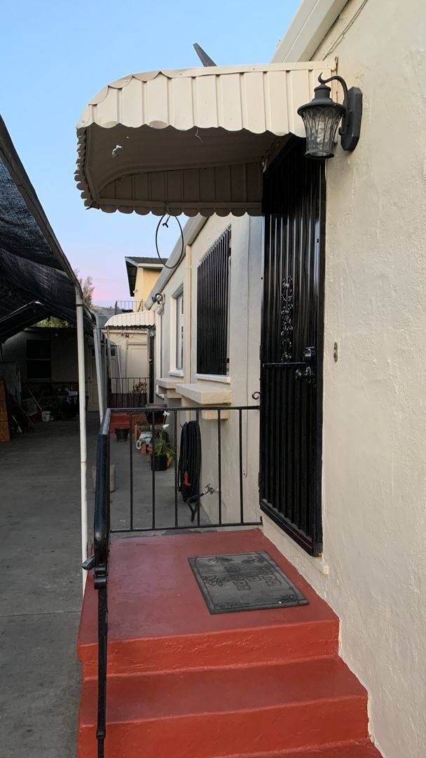 7218 Lockwood St-Unit -T7220 in Oakland, CA - Building Photo - Building Photo